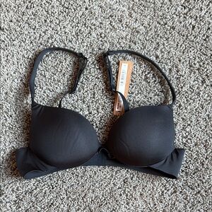 Skims Ultimate Push-Up Plunge Bra